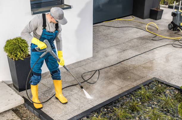 Best Deck Cleaning Services  in Broadview, IL